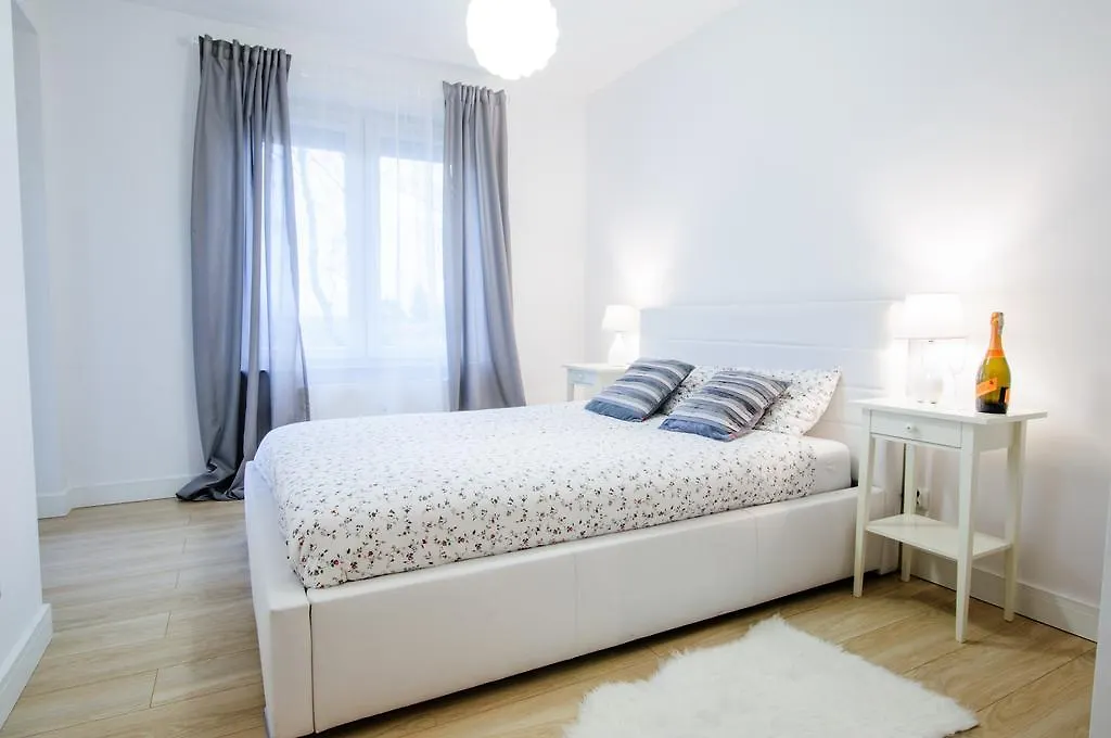 Apartament z basenem Polanki Kołobrzeg 0*,  Polska